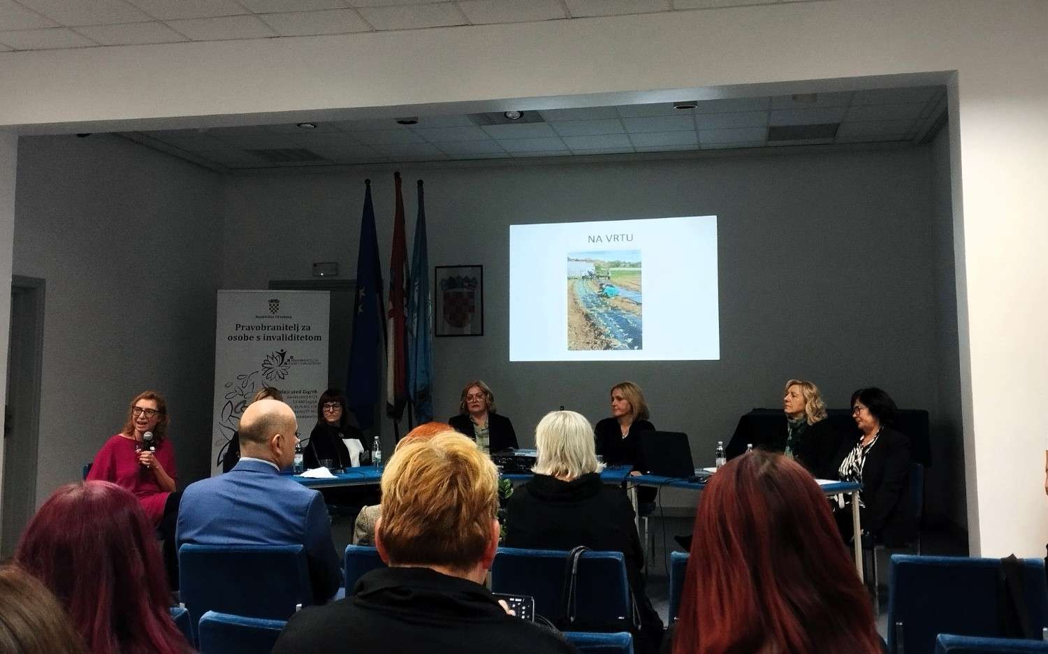 Stručni skup „Prijelaz s institucionalne skrbi na usluge podrške – život u zajednici za osobe s invaliditetom“