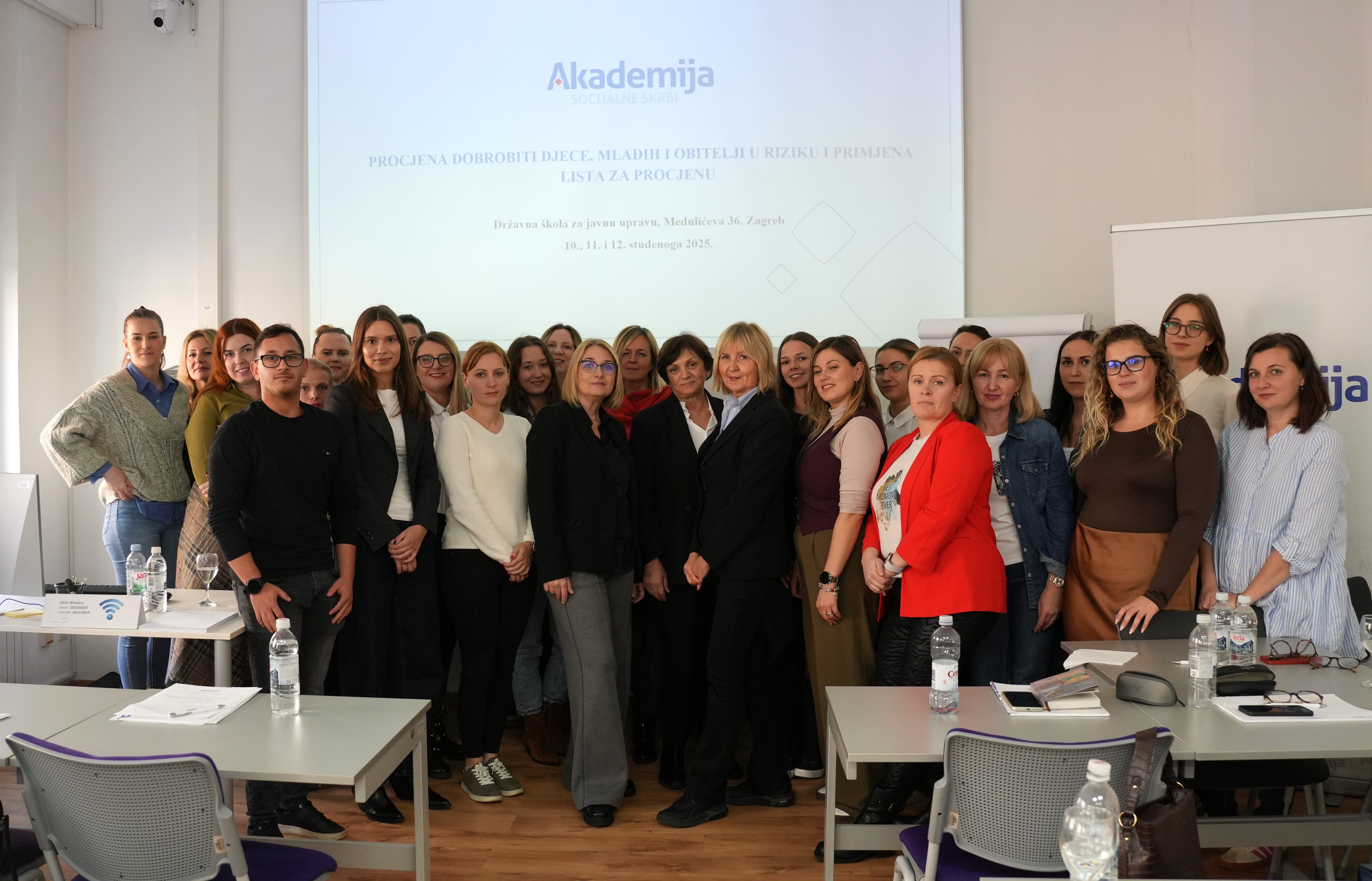Održan prvi termin programa usavršavanja „Procjena dobrobiti djece, mladih i obitelji u riziku i primjena lista za procjenu“