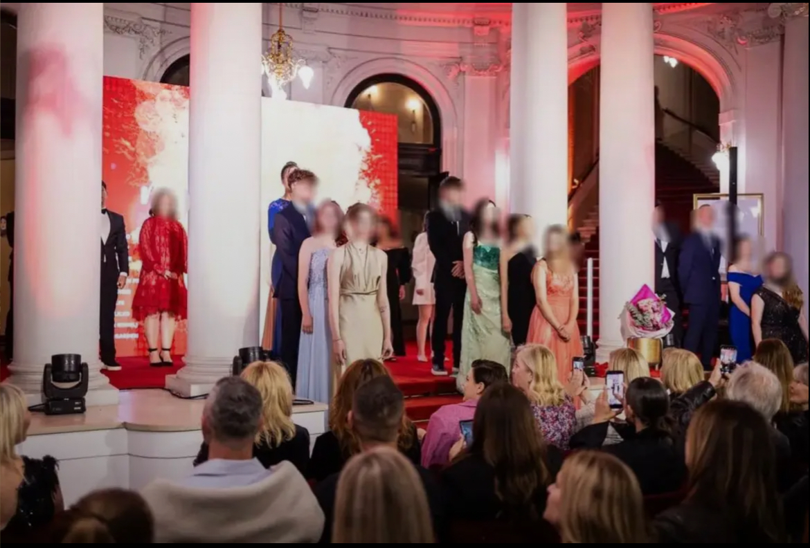 Modna revija maturanata bez odgovarajuće roditeljske skrbi